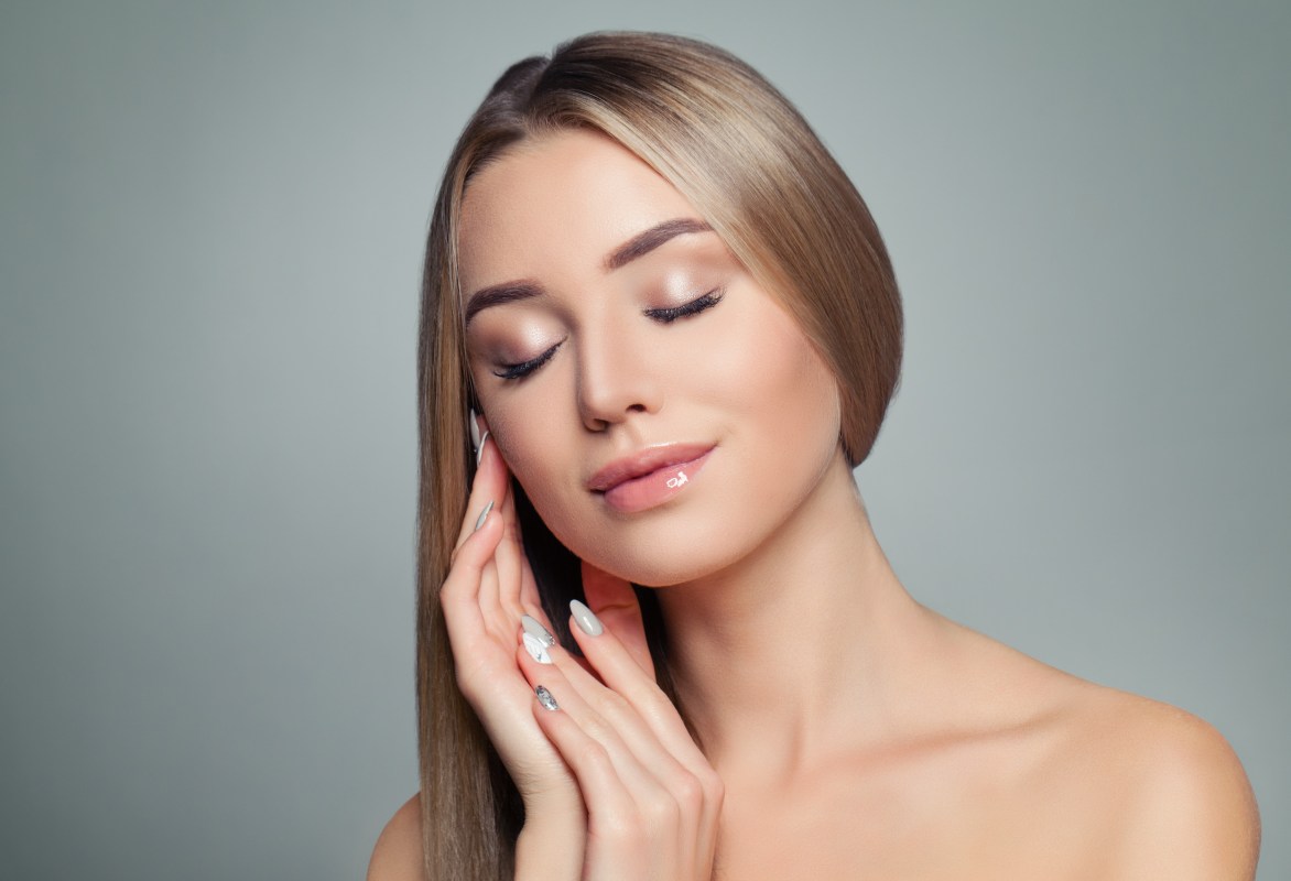 Lippenmodellierung Düsseldorf Lippen aufspritzen mit Hyaluron